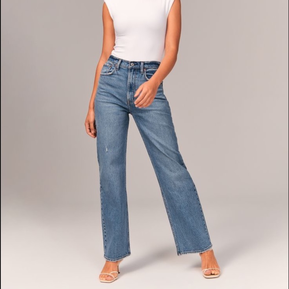 90’s Baggy Ultra High Rise Abercrombie Jeans size 27/4